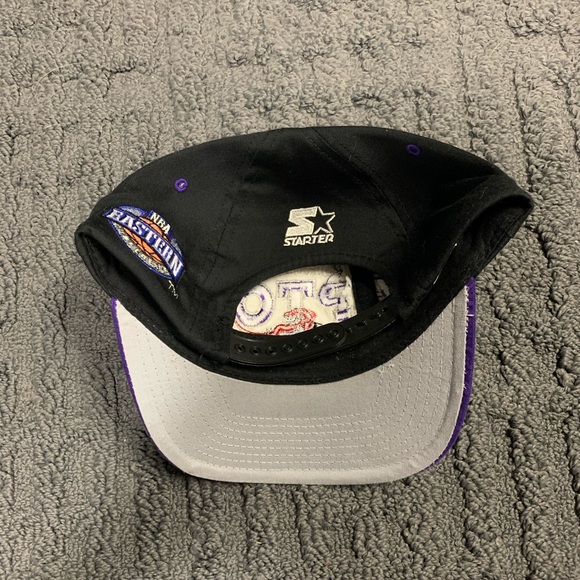 Retro Toronto Raptors Starter SnapBack - Picture 2 of 2